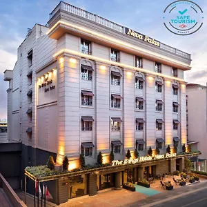 4* فندق The Wings Neva